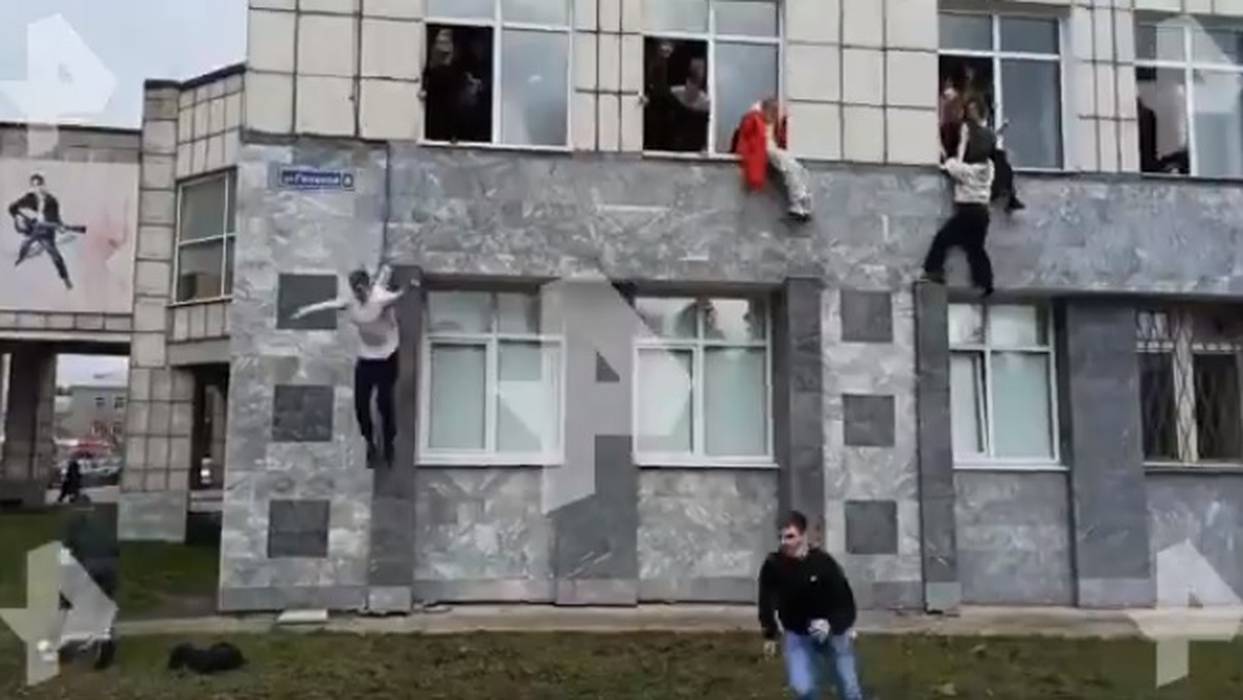 Пуцњава на универзитету у Русији, више особа погинуло и рањено