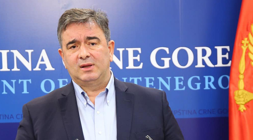 Медојевић: Кривокапић обећао ДФ лидерима да ће парламенту послати захтјев за разрјешење Секуловића