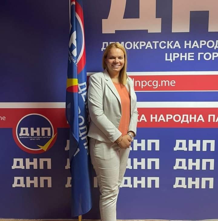 Вукићевић: Умјесто хајке на Петра Кнежевића, челници безбједносног сектора да се позабаве везама Лазовића и Миловића