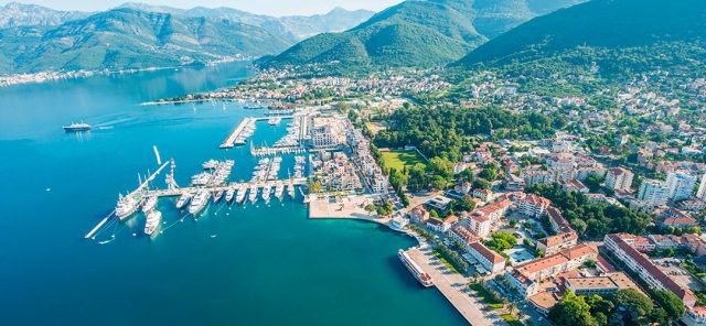 UHAPŠEN BRAČNI PAR IZ TIVTA Supruga pružala seksualne usluge pa u dogovoru sa mužem ucjenjivala "mušteriju"