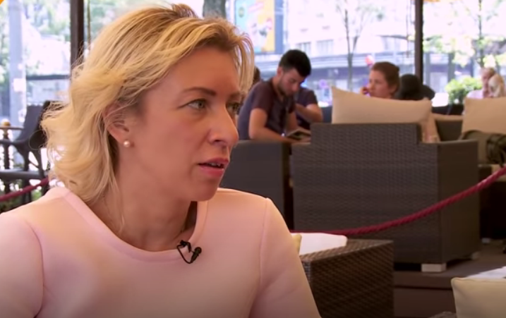 „PRODAO DRŽAVU ZA POMFRIT“ Zaharova opet oštra na jeziku, oplela po Kulebi (VIDEO)