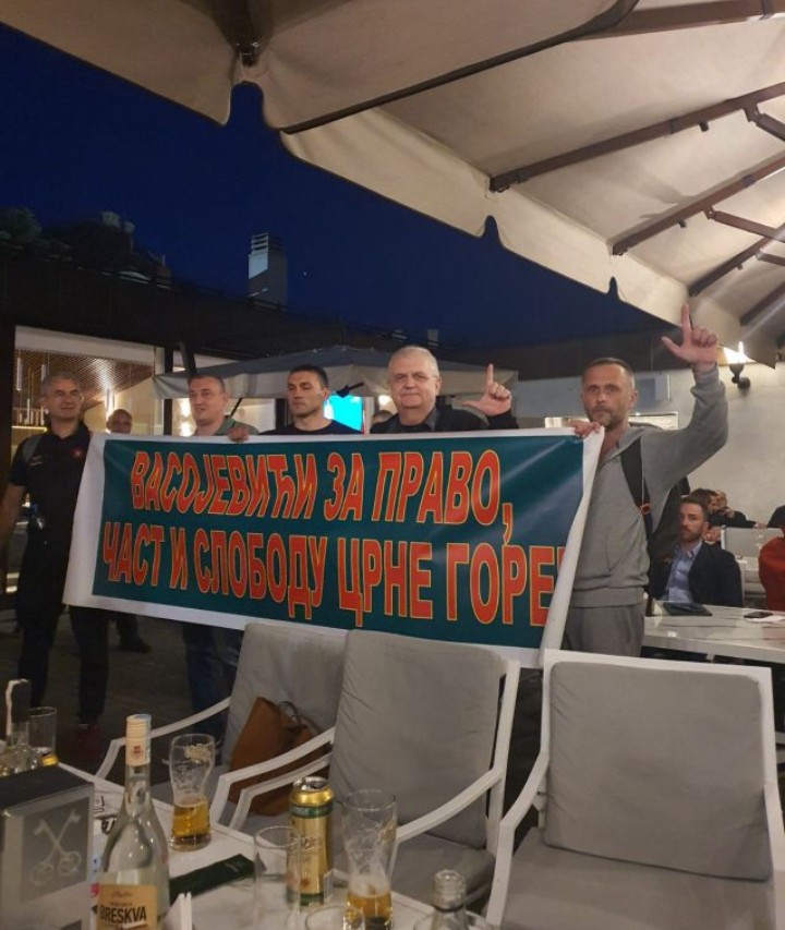 Чанак "потврдио": Одмах смо склонили човјека који је хтио да баци Молотовљев коктел на полицију