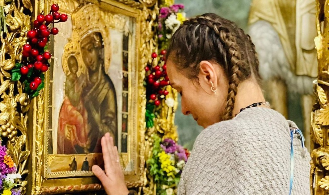 Јелена Ђоковић: Захвална сам свим људима који су остали да живе на Косову и Метохији и у нашим манастирима одржавају сјај свећа наше историје, културе и духовности