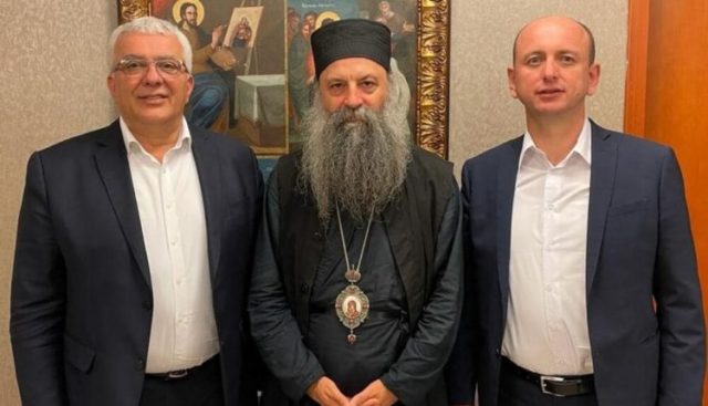 Патријарх Порфирије: Хвала Мандићу и Кнежевићу, у најтежим тренуцима били уз СПЦ