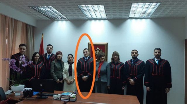 Десна рука Сузане Мугоше, судија Борко Лончар, ослободио Вељовића