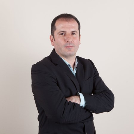 Каварић: Ђукановић и Вељовић биће кривично и материјално одговорни за све штетне посљедице које проистекну из најављено насилних и незаконитих скупова на Цетињу