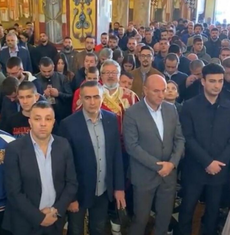 Предсједник општине Марко Царевић и шеф кабитена Никола Јовановић присуствовали су светој литургији поводом годишњице смрти митрополита црногорско - приморског амфилохија