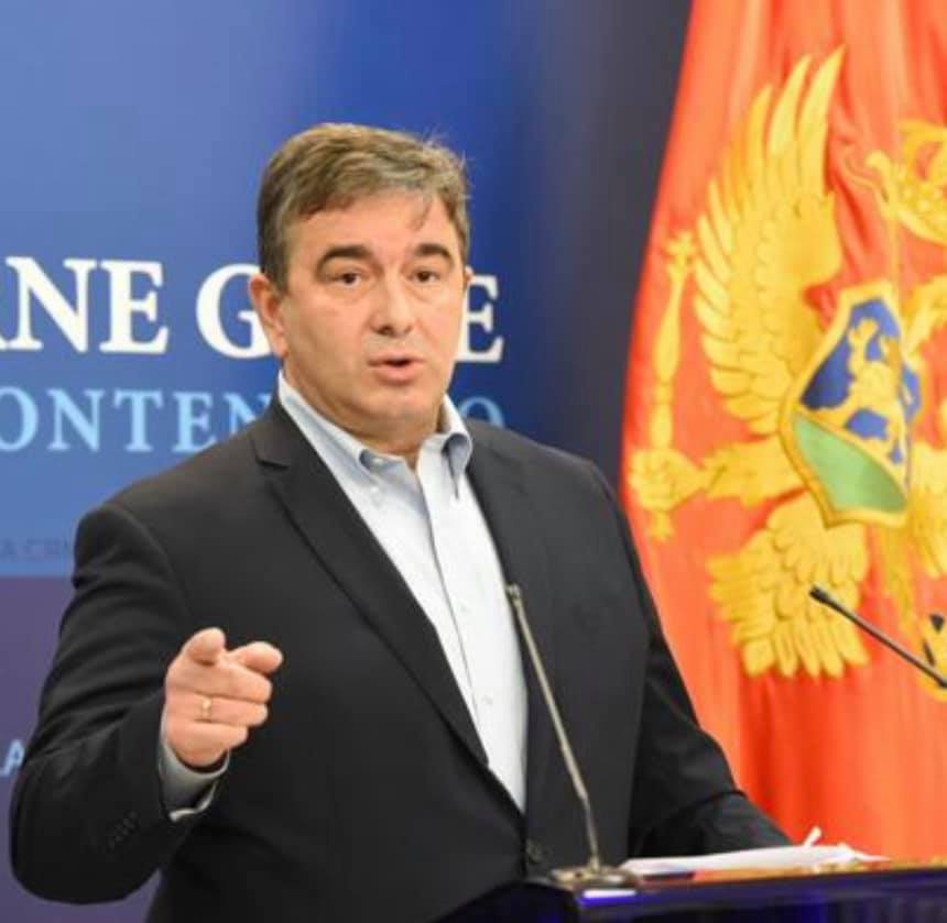 Медојевић: Оставка Премијера почетак решења дубоке политичке кризе