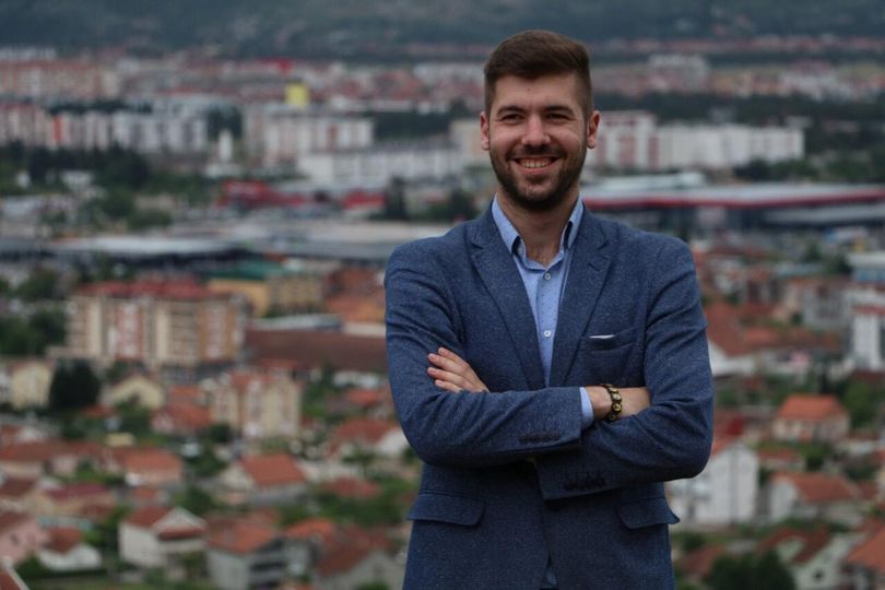 Копитовић: Вуковићев опроштајни базар за подобне