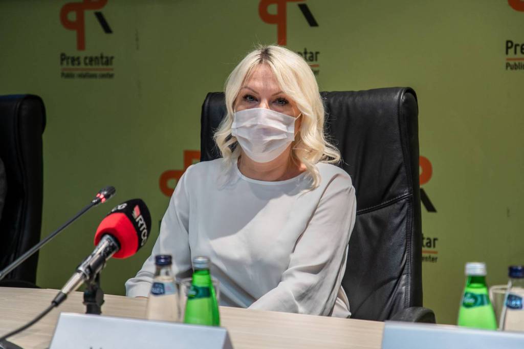 Jелена Кљаjевић: Ниjе тачно да сам прикрила постоjање сумњивог печата!