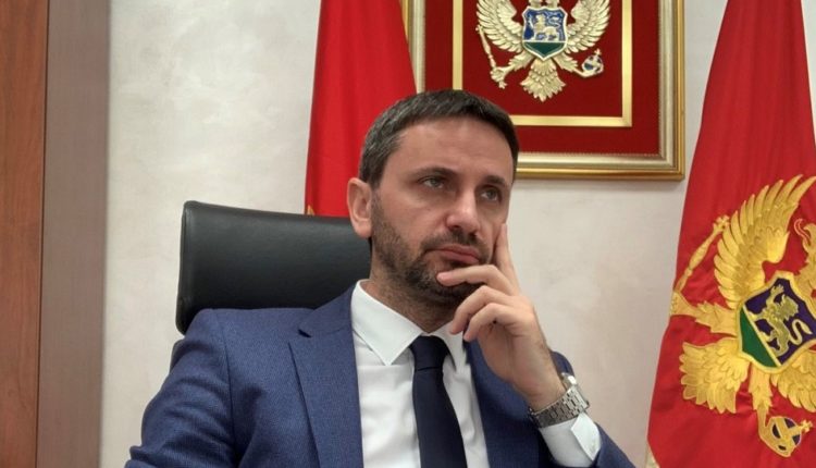 Скандал: Виши суд “опрао” биографију Мрђана Ковачевића да би био изабран за шефа барског катастра!