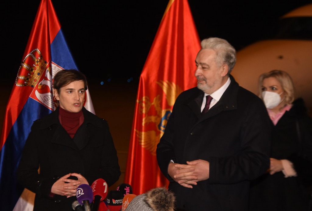 Влада Црне Горе: Кривокапић 2. и 3. новембра у посјети Србији