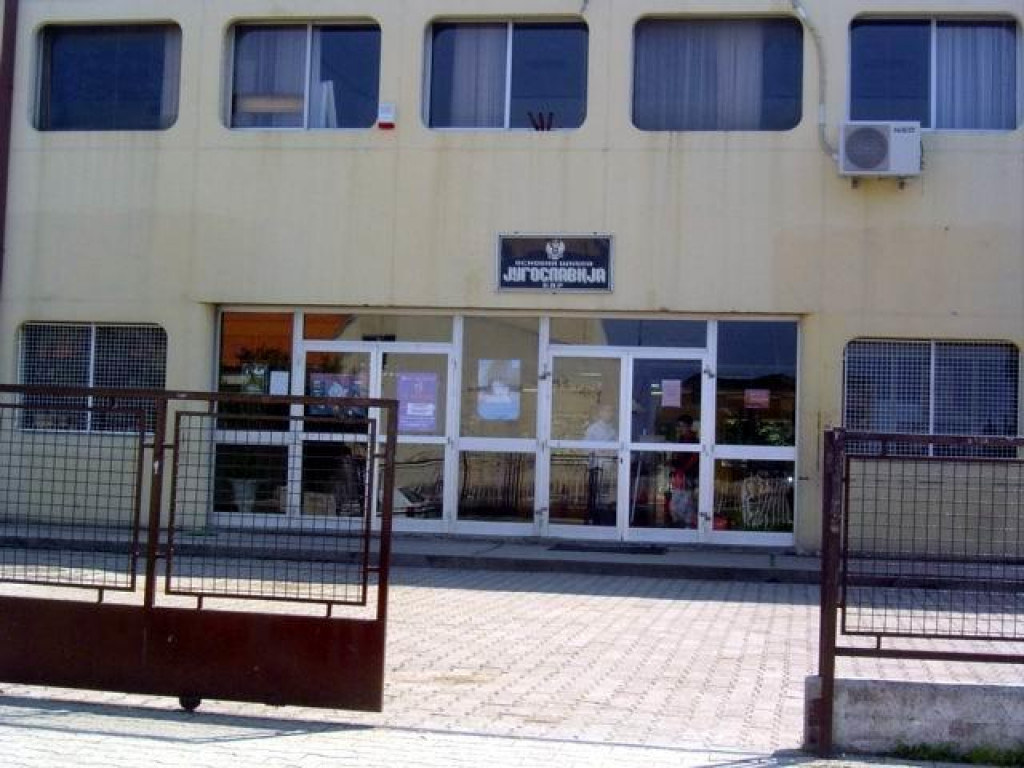 Дураковић признао да је отворио лажни профил на име Раде Вишњић