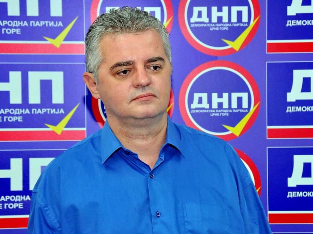 Бојовић: Лажни грађанизам, у коме си добар грађанин једино ако нијеси Србин, директни је узрочних политичке кризе