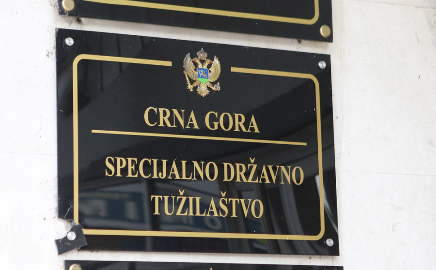 Комуникација са члановима которских кланова: Криминалцима поруке стизале и из суда?