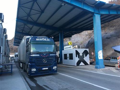 Административни прелази Јариње и Брњак настављају с радом од понедељка