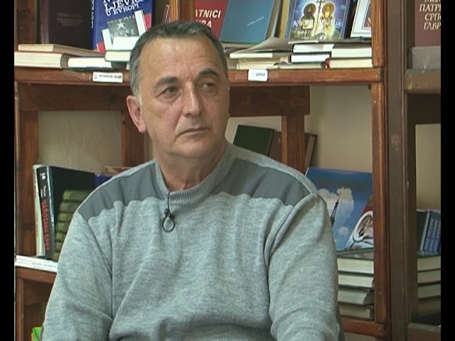 Перо Радоњић, предсједник Нове у Даниловграду: ДПС моћници скрнаве ћирилични натпис хотела „Зета“!