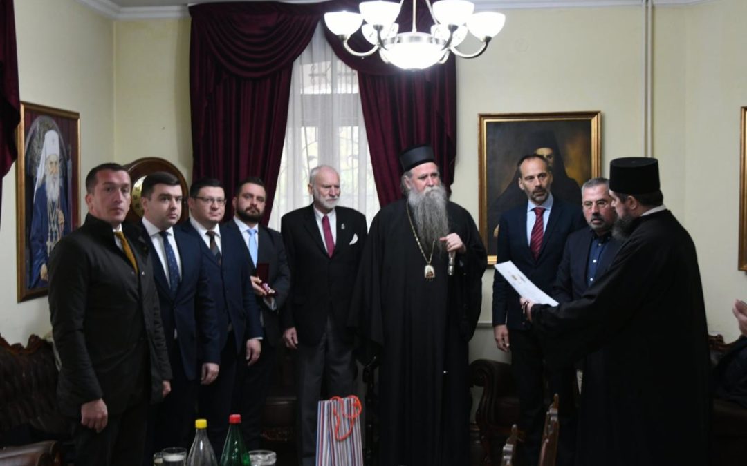 Митрополит Јоаникије одликован Крстом вожда Ђорђа Стратимировића