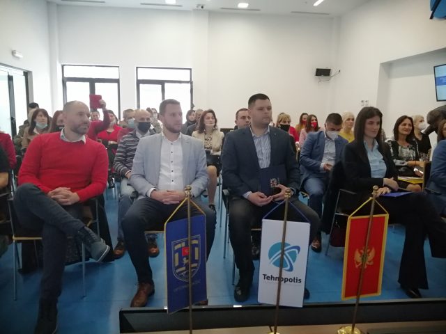 Ковачевић: Дјеца имају пуну подршку локалне управе за остваривање својих права