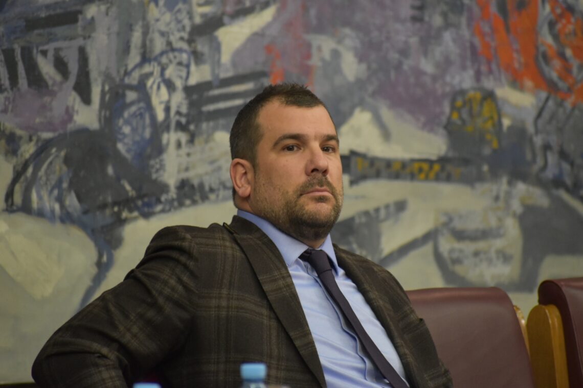 Краповић упитао Новаковић Ђуровић: Како је и на основу чега је ДПС одједном прихватљив УРИ?