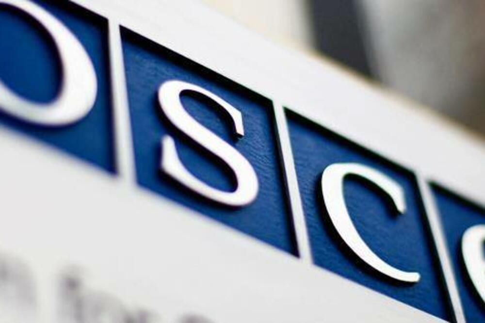 ОЕБС осудио скрнављење плоче несталим српским новинарима на КиМ