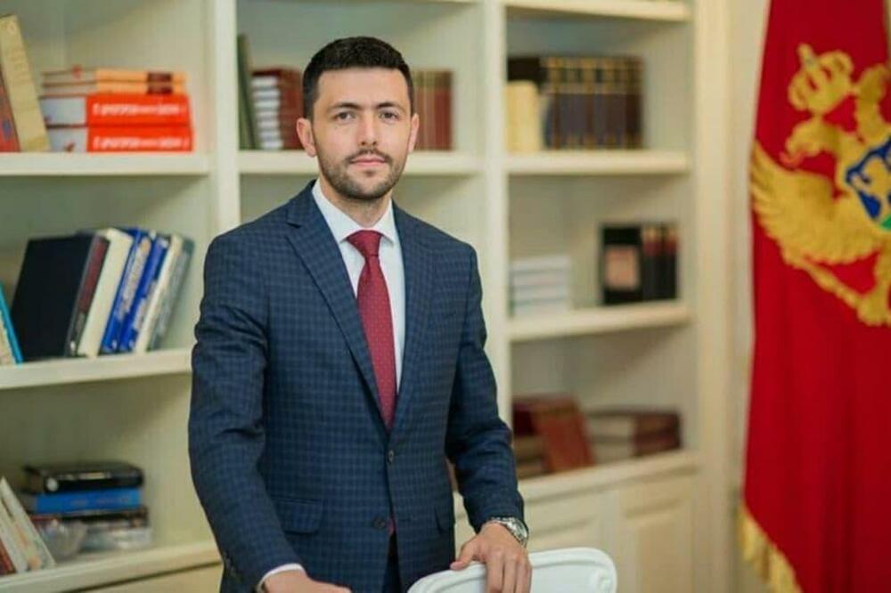 Уочи „Мојковачке битке“ – Живковић „соколи“ осипајуће бирачко тијело ДПС-а: Имамо већину за смјену Владе