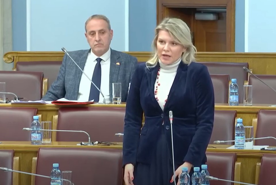 Глупост дана; Драгиња Вуксановић Станковић: Док је последњег Црногорца и Црногорке нећете срушит маузолеј на Ловћену нити ће се обнављати она капела