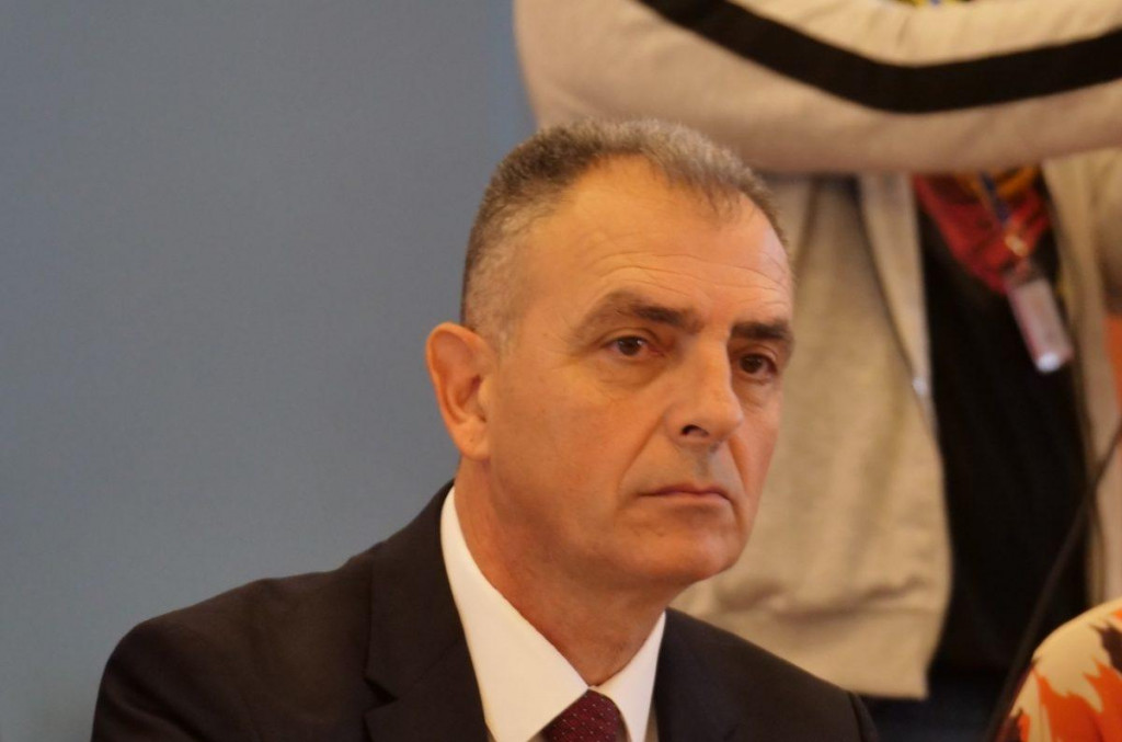 Храповић остао без накнаде: Бивши министар неће више примати преко 1.700 еура