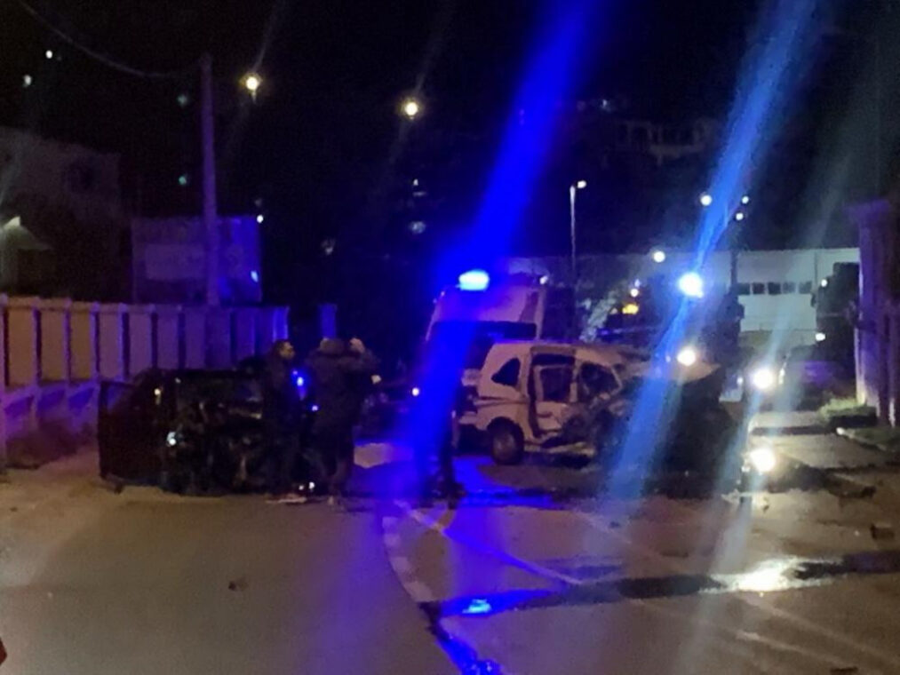 Двије особе погинуле у саобраћајној несрећи на путу Бар-Петровац
