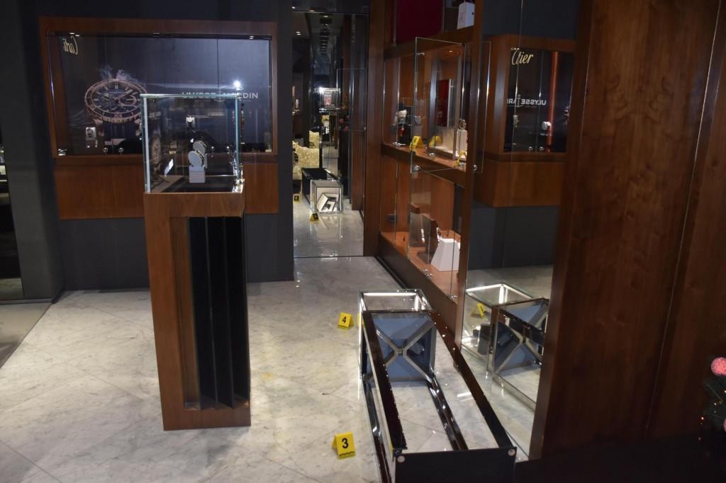 Ухапшен Беранац због крађе сатова вриједних 150.000 еура