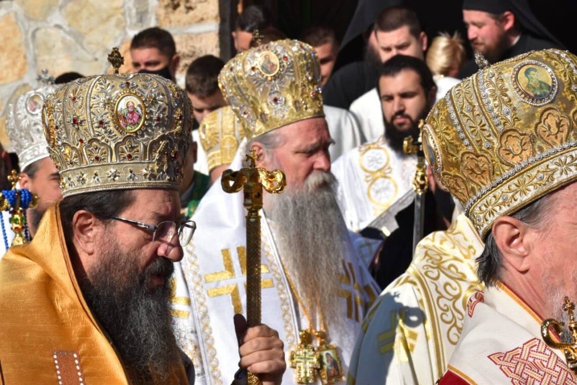 Митрополит Јоаникије: Вјеронаука која је изолована само у школама, није показала добре резултате
