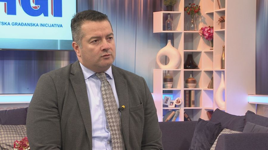 ХГИ и Адријан би у Владу: Мањинска влада до избора добро рјешење