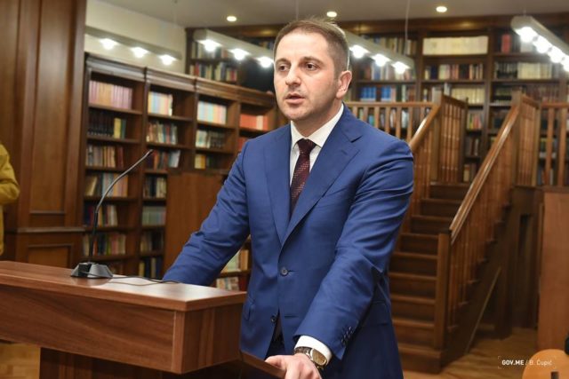 Šehović: Profesori na Fakultetu za crnogorski jezik i književnost diskriminisani