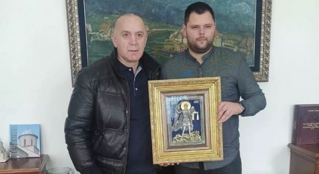 Твојим примјером људскости треба сви да се воде: Пријем за познатог боксера у општини Никшић