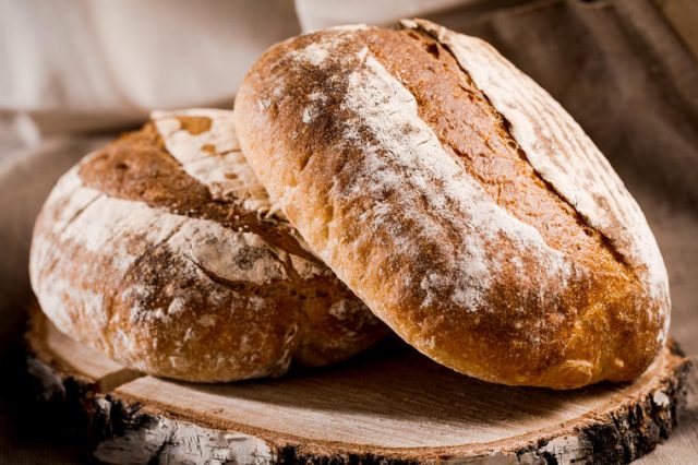 MAĐARI KRIVE BRISEL: Zbog vas nam je i hljeb poskupio