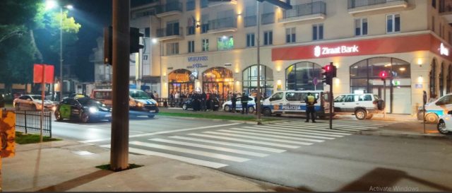 Велдер паб:  У Велдер пабу се није десила никаква нити свађа нити туча