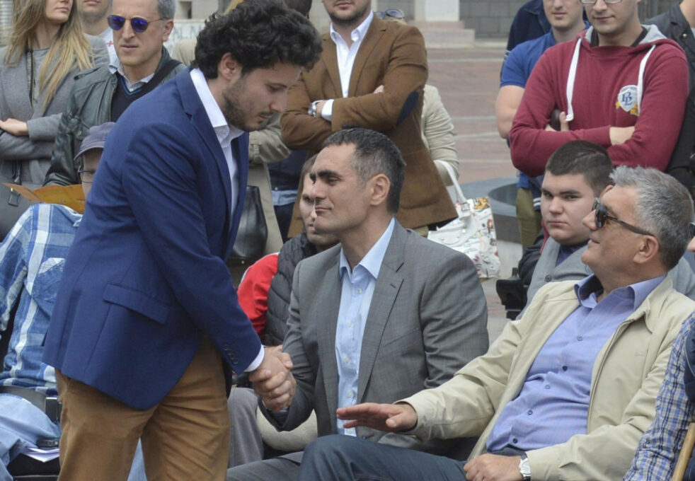 Мањинска влада: Дамјановићу финансије, Лалошевићу просвјета, албанским партијама вањски послови?