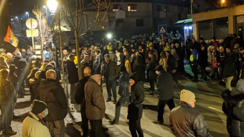 Почео протест у Пљевљима