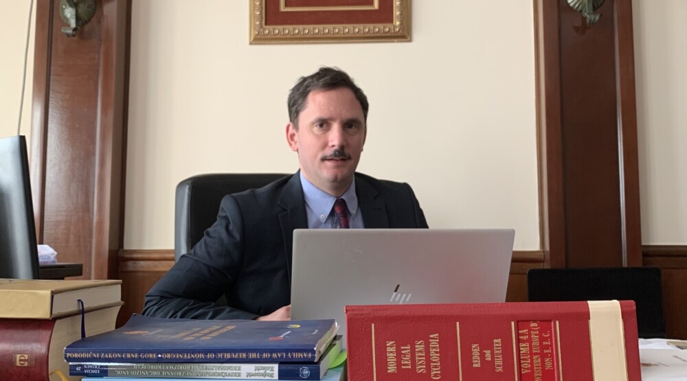 Чармак: Неки вршили притисак да се Одлука о држављанству не објави у Службеном листу