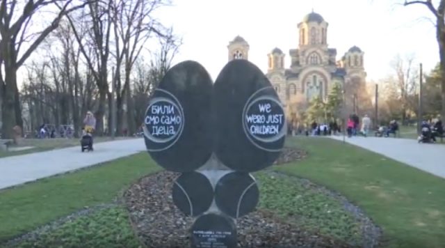 Хулигани оскрнавили споменик деци погинулој током бомбардовања: Украдена биста Милице Ракић