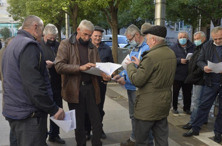 Бивши радници „Радоја Дакића“ чекају исплату 30 милиона евра