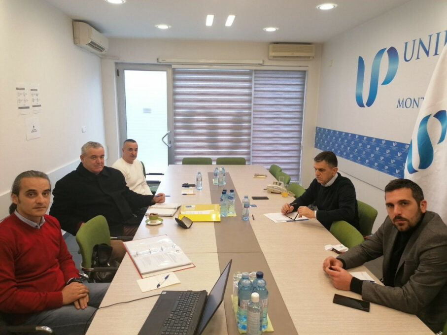 Унија послодаваца Црне Горе: Проблем "нерадне недеље" ријешити прије почетка љетње туристичке сезоне