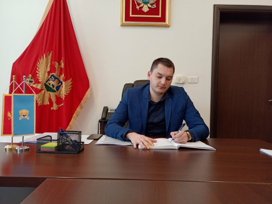 УЗ МЛАДЕ И АМБИЦИОЗНЕ НА ПУТ ОПОРАВКА И ПРОСПЕРИТЕТА Делић, предсједник од којег се очекује