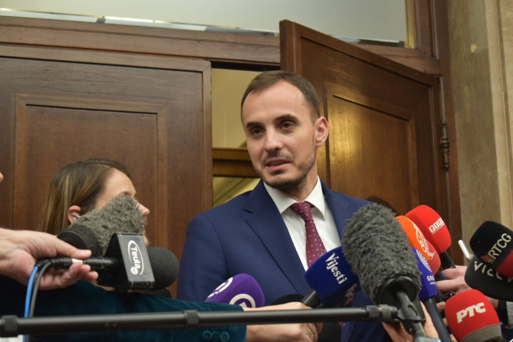 Конатар Шарановићу: Абазовић је човјек будућности