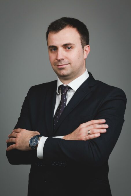 Гориво ће појефтинити ако не дође до ванредних догађаја