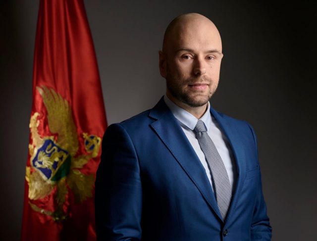Радуловић: Кривокапић не зна процедуре