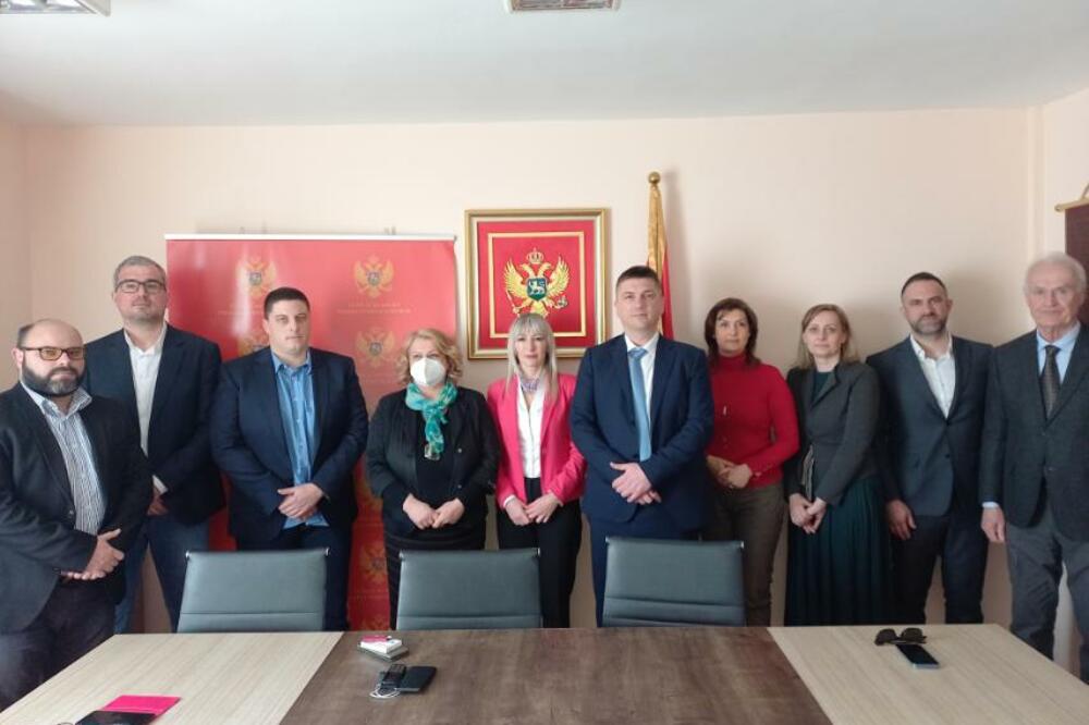 Нововић положио заклетву и формално ступио на дужност главног специјалног тужиоца