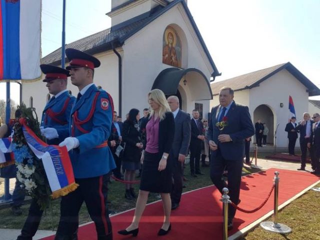(ВИДЕО) У Сијековцу код Брода обиљежено 30 година од стравичног злочина над српским народом