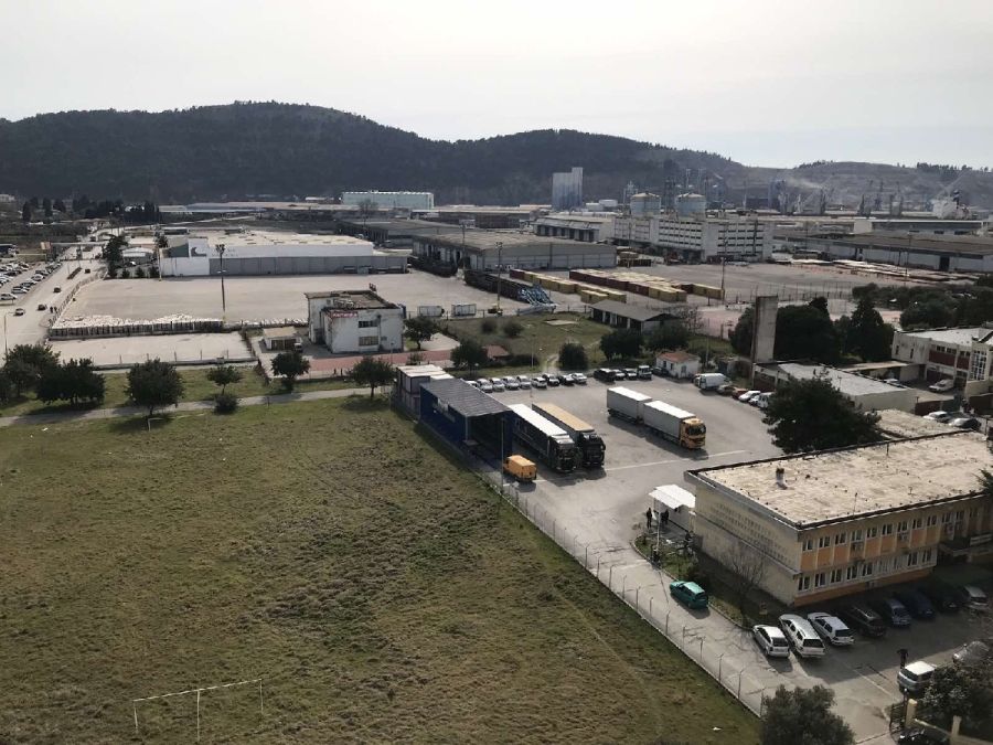 Строжа контрола кретања људи, робе и возила у Слободној зони
