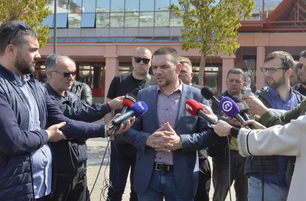 Цимбаљевић: Брашно стиже из Бугарске, очекујемо да Србија укине забрану
